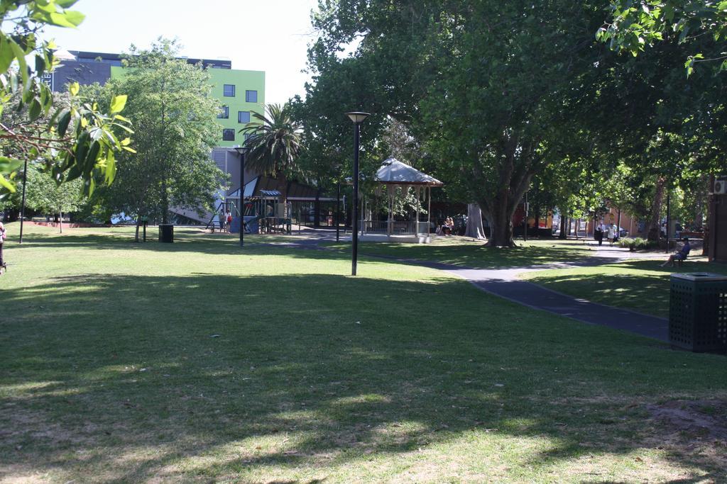 Akom Prahran Melbourne Eksteriør bilde